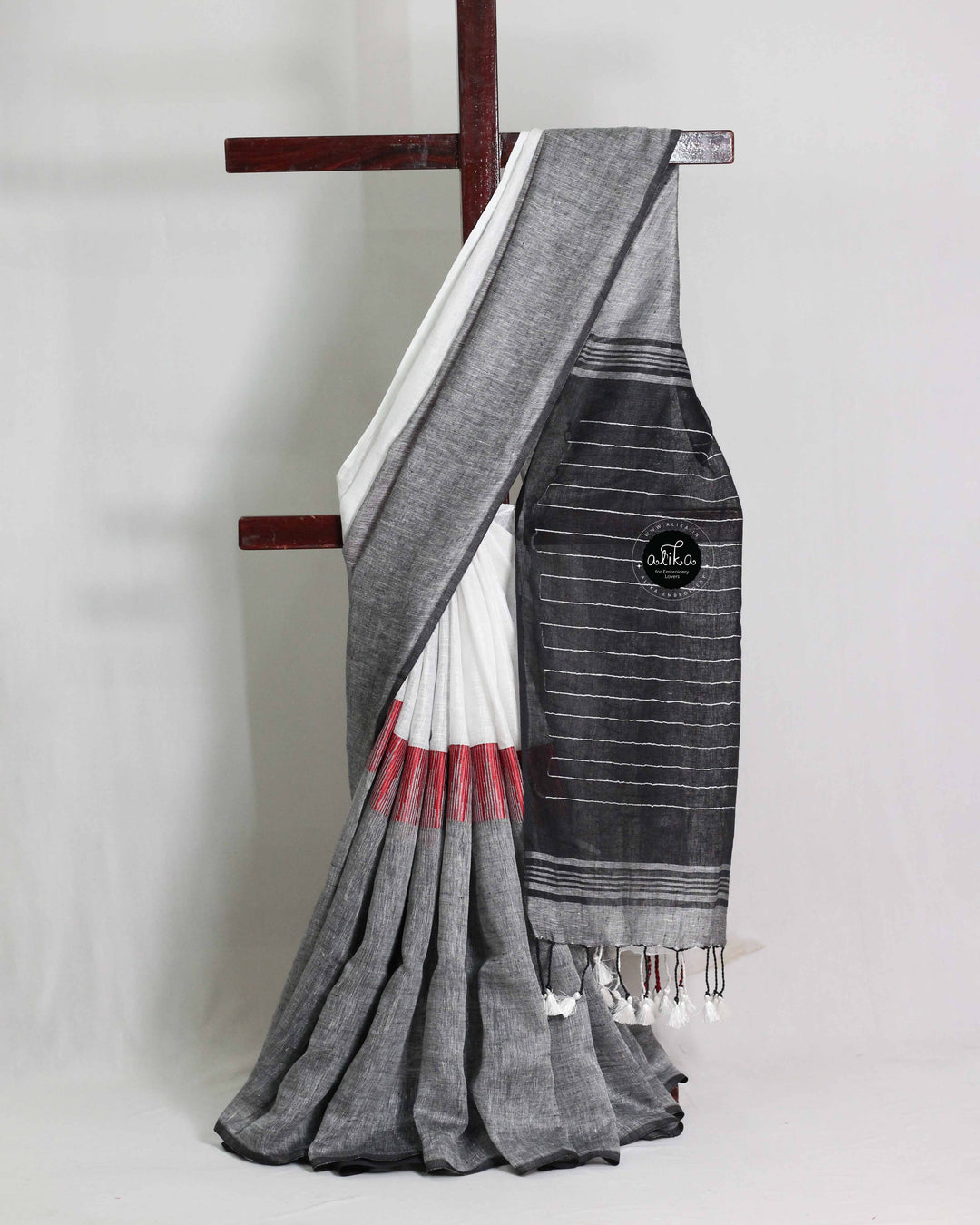 Double Shades Linen Saree