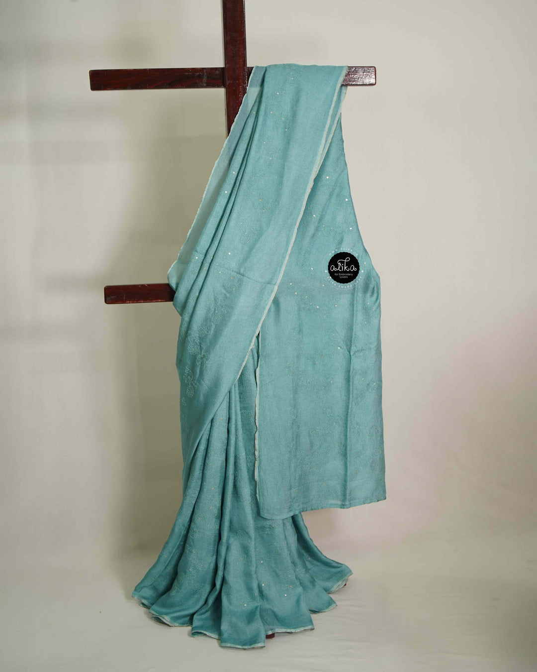 Ocean Green Crispy Georgette Saree with Floral Machine Embroidery &amp; Sequin Work