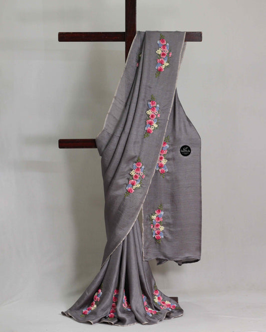 Gray Crispy Georgette Saree with Floral Hand Embroidery – Elegant Draped Wear