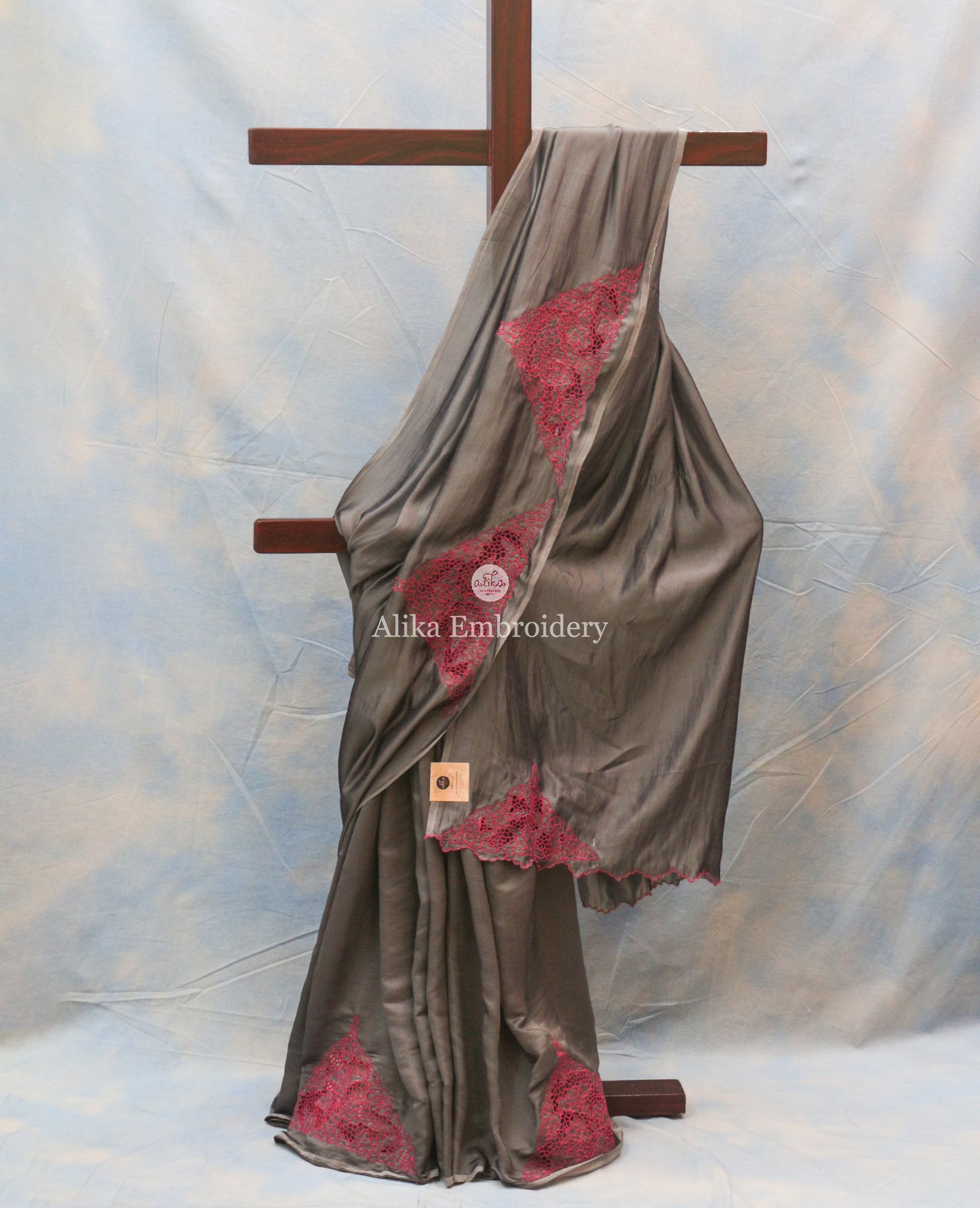 Chic Dark Silver Shaded Silk Saree with Pink Floral Cut Work