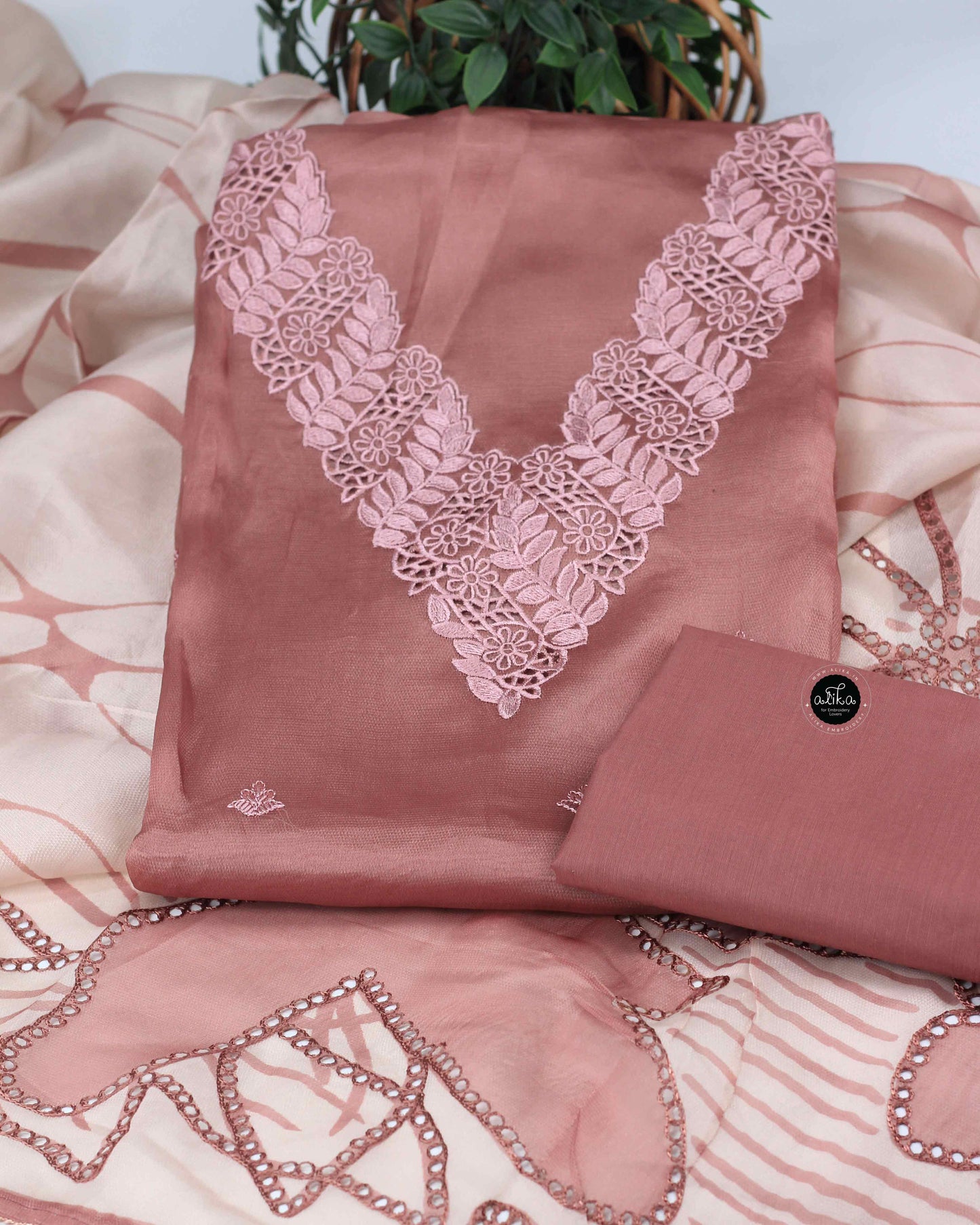 Onion Pink Floral Cutwork Semi Silk Unstitched Salwar Set with Machine Embroidery And cutwork