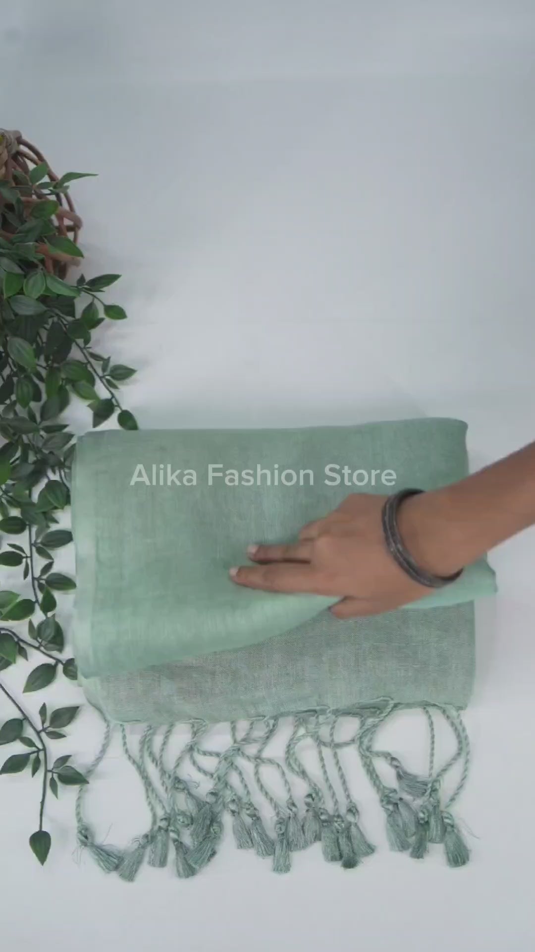 Bright Sea Green Pure Linen Saree with Floral Hand Embroidery