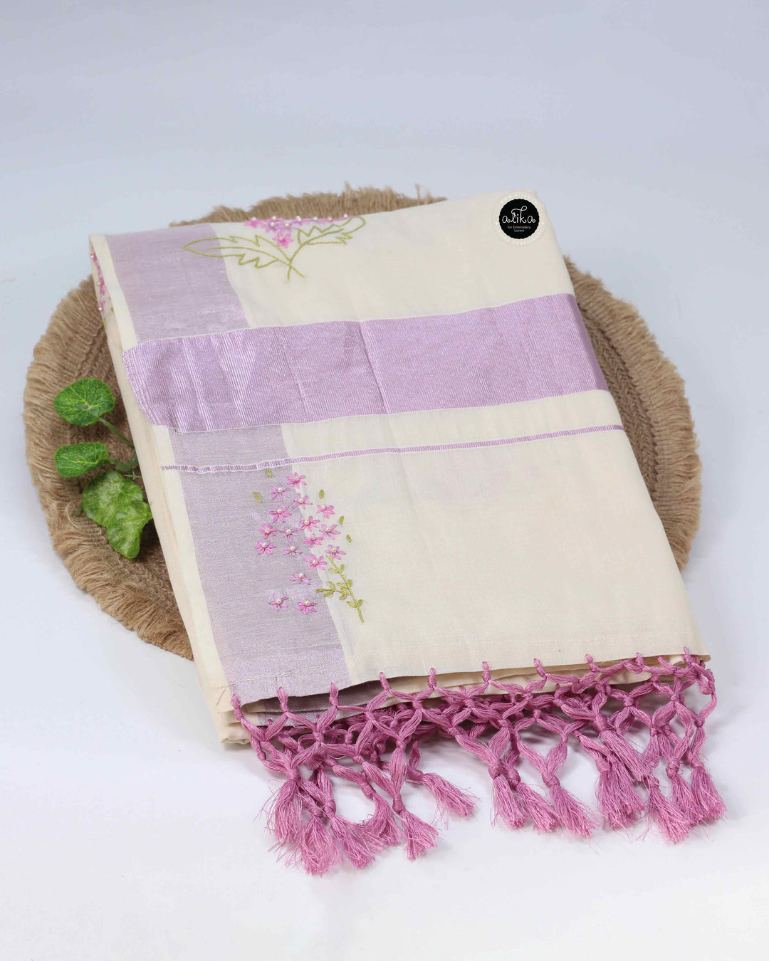 Kerala Kasavu Saree with Floral Lazy Daisy Hand Embroidery &amp; Bead Work – Alika Fashion Store
