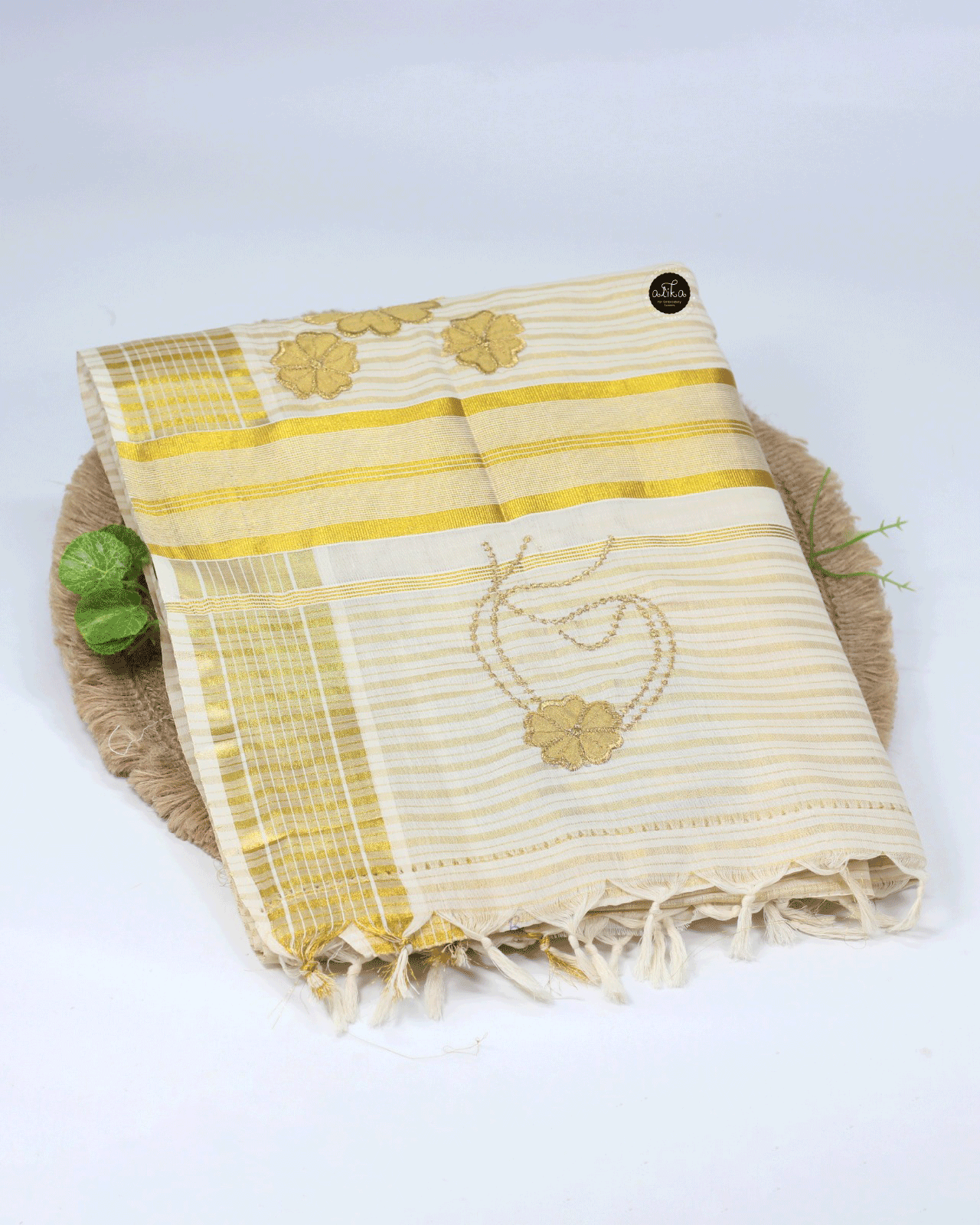 Kerala Kasavu Saree with Appliqué and Embroidery